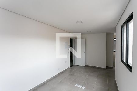 Kitnet / quarto / cozinha de apartamento para alugar com 1 quarto, 28m² em Vila Ernesto, São Paulo