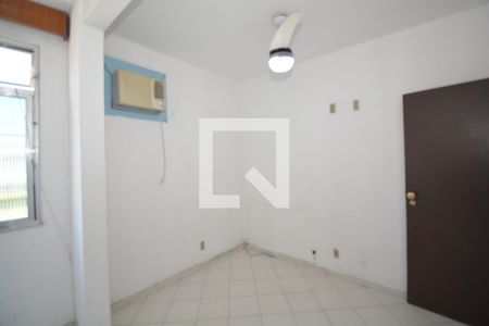 Quarto 1 de kitnet/studio para alugar com 2 quartos, 90m² em Penha Circular, Rio de Janeiro