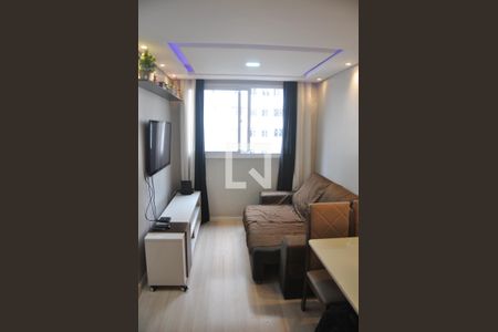 Apartamento à venda com 48m², 2 quartos e sem vaga Apartamento à venda com 48m², 2 quartos e sem vagaSala