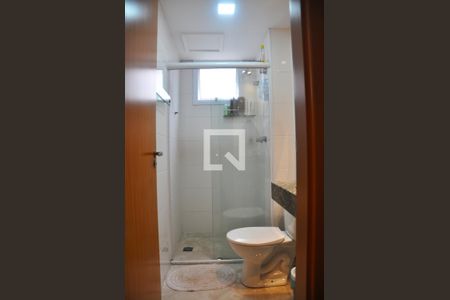 Apartamento à venda com 48m², 2 quartos e sem vaga Apartamento à venda com 48m², 2 quartos e sem vagaBanheiro