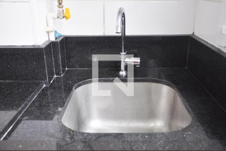 Apartamento à venda com 48m², 2 quartos e sem vaga Apartamento à venda com 48m², 2 quartos e sem vagaVaranda