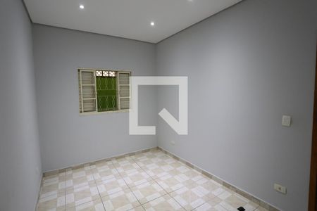 Quarto 2 de casa para alugar com 2 quartos, 45m² em Parque Císper, São Paulo