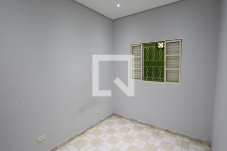 Quarto 1 de casa para alugar com 2 quartos, 45m² em Parque Císper, São Paulo