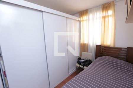 Quarto 1 de apartamento para alugar com 2 quartos, 44m² em Chacaras Reunidas Santa Terezinha, Contagem