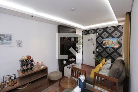 sala de apartamento para alugar com 2 quartos, 44m² em Chacaras Reunidas Santa Terezinha, Contagem