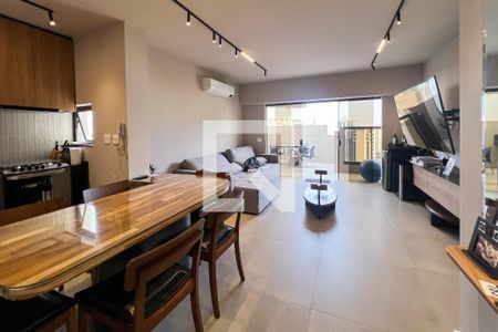 Apartamento à venda com 103m², 1 quarto e 2 vagasSala