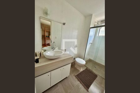 Banheiro de apartamento à venda com 4 quartos, 242m² em Serra, Belo Horizonte