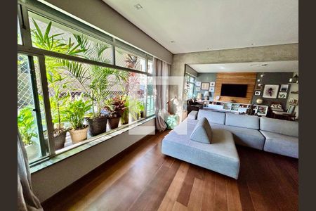 Sala de apartamento à venda com 4 quartos, 242m² em Serra, Belo Horizonte