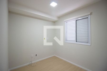 Quarto 2 de apartamento para alugar com 2 quartos, 47m² em Itaquera, São Paulo