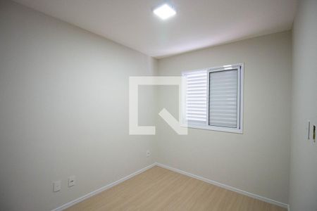 Quarto 1 de apartamento para alugar com 2 quartos, 47m² em Itaquera, São Paulo