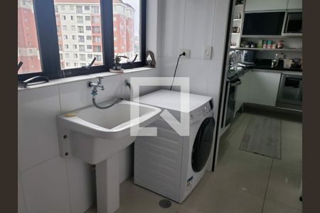 Apartamento para alugar com 3 quartos, 220m² em Jardim Oriental, São Paulo