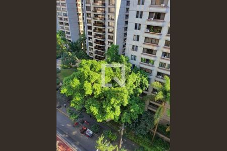 Apartamento à venda com 2 quartos, 126m² em Jardim Europa, São Paulo