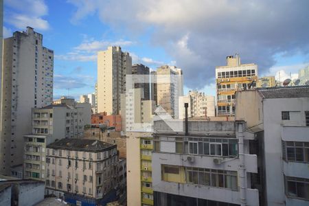Sala - Vista de apartamento à venda com 1 quarto, 34m² em Centro Histórico, Porto Alegre