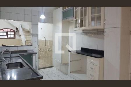 Casa à venda com 3 quartos, 121m² em Cambuci, São Paulo