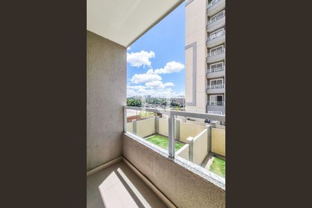 Varanda de apartamento para alugar com 2 quartos, 48m² em Planalto, Belo Horizonte