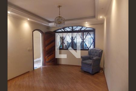 Casa à venda com 189m², 3 quartos e 2 vagasSala