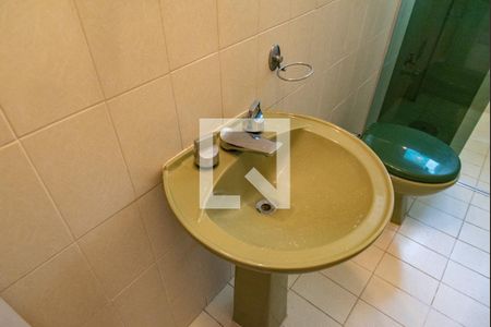 Lavabo/banheiro de apartamento à venda com 3 quartos, 125m² em Cambuci, São Paulo