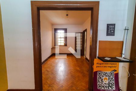 Sala de casa à venda com 3 quartos, 200m² em Vila Mariana, São Paulo