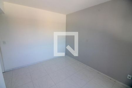 Suite de casa de condomínio para alugar com 2 quartos, 70m² em Vargem Grande, Rio de Janeiro