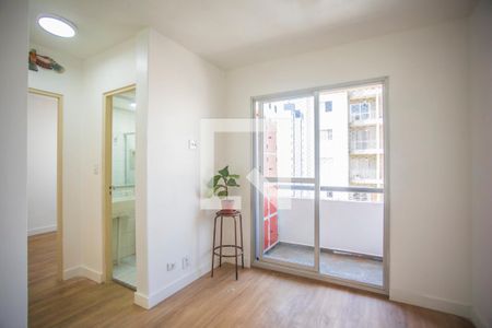 Sala de Estar de apartamento para alugar com 2 quartos, 50m² em Chácara Inglesa, São Paulo