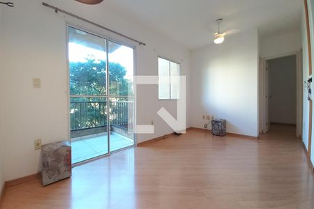 Sala de apartamento à venda com 2 quartos, 58m² em Parque Fazendinha, Campinas