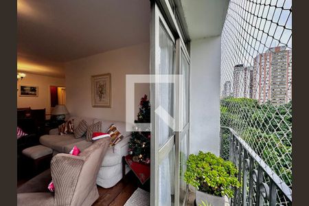 Apartamento à venda com 3 quartos, 133m² em Santo Amaro, São Paulo