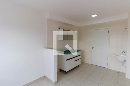 Sala/Cozinha de apartamento à venda com 2 quartos, 32m² em Vila Ema, São Paulo