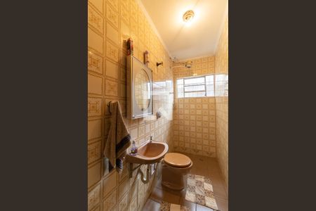 Banheiro da Sala de casa à venda com 3 quartos, 253m² em Vila Arapuã, São Paulo