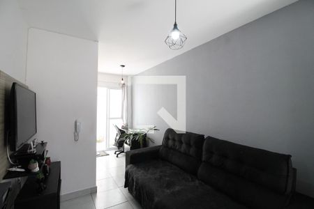 Sala    de apartamento para alugar com 1 quarto, 46m² em Vila Granada, São Paulo