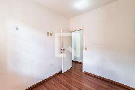 Quarto 2 de casa à venda com 3 quartos, 143m² em Serrano, Belo Horizonte