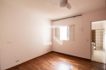 Suíte de casa à venda com 3 quartos, 120m² em Bonfim, Osasco