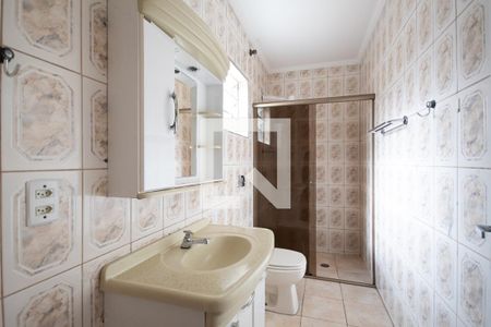 Banheiro da Suíte de casa à venda com 3 quartos, 120m² em Bonfim, Osasco