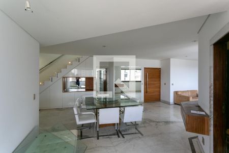 Sala de apartamento para alugar com 5 quartos, 360m² em Sion, Belo Horizonte
