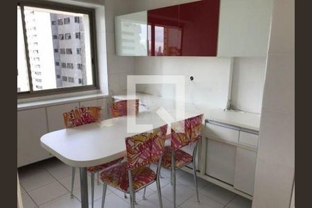 Apartamento à venda com 3 quartos, 189m² em Aclimação, São Paulo