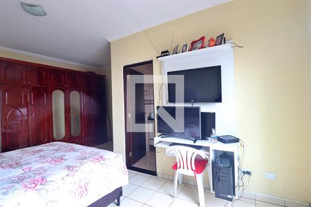 Quarto 1 - Suíte 1 de casa para alugar com 3 quartos, 240m² em Vila Camilópolis, Santo André