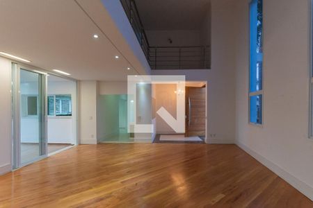 Sala de casa de condomínio para alugar com 5 quartos, 460m² em Loteamento Parque São Martinho, Campinas