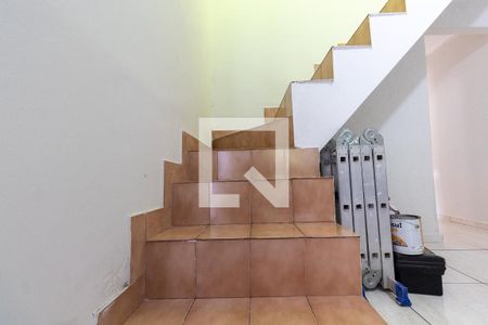 Escada de casa à venda com 4 quartos, 125m² em Jardim Santa Maria, São Paulo