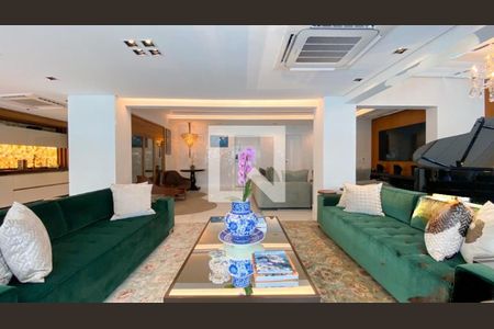 Apartamento à venda com 330m², 3 quartos e 4 vagas