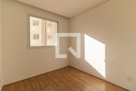 Quarto 1 de apartamento para alugar com 2 quartos, 33m² em Parque Fongaro, São Paulo