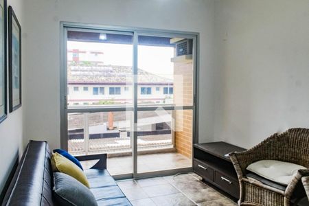 Sala de apartamento para alugar com 2 quartos, 61m² em Parque Enseada, Guarujá