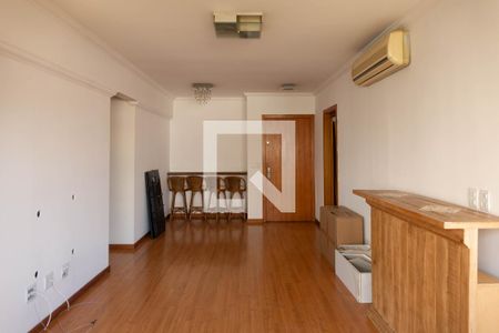 Apartamento para alugar com 2 quartos, 72m² em Passo da Areia, Porto Alegre