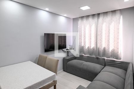 Sala de apartamento para alugar com 2 quartos, 43m² em Vila Cristália, São Paulo