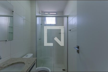 Banheiro  de apartamento para alugar com 2 quartos, 54m² em Liberdade, Belo Horizonte