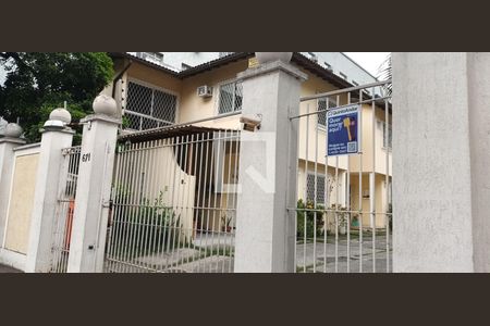 Fachada de casa de condomínio à venda com 3 quartos, 82m² em Méier, Rio de Janeiro