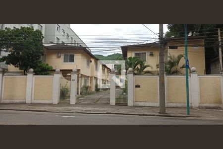 Fachada de casa de condomínio à venda com 3 quartos, 82m² em Méier, Rio de Janeiro