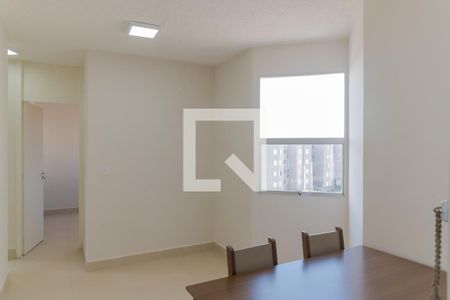 Sala de apartamento para alugar com 2 quartos, 57m² em Jardim São Vicente, Campinas