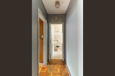 Corredor de apartamento à venda com 2 quartos, 105m² em Vila Buarque, São Paulo