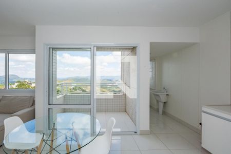 Sala  de apartamento à venda com 2 quartos, 78m² em Vila da Serra, Belo Horizonte