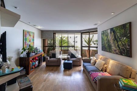 Sala de apartamento à venda com 2 quartos, 127m² em Vila Nova Conceição, São Paulo