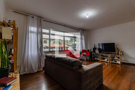 Sala de casa à venda com 3 quartos, 204m² em Vila Fachini, São Paulo